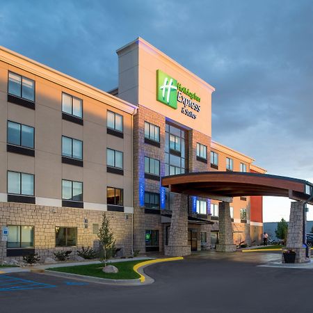 Holiday Inn Express Hotel & Suites Bismarck By Ihg Zewnętrze zdjęcie