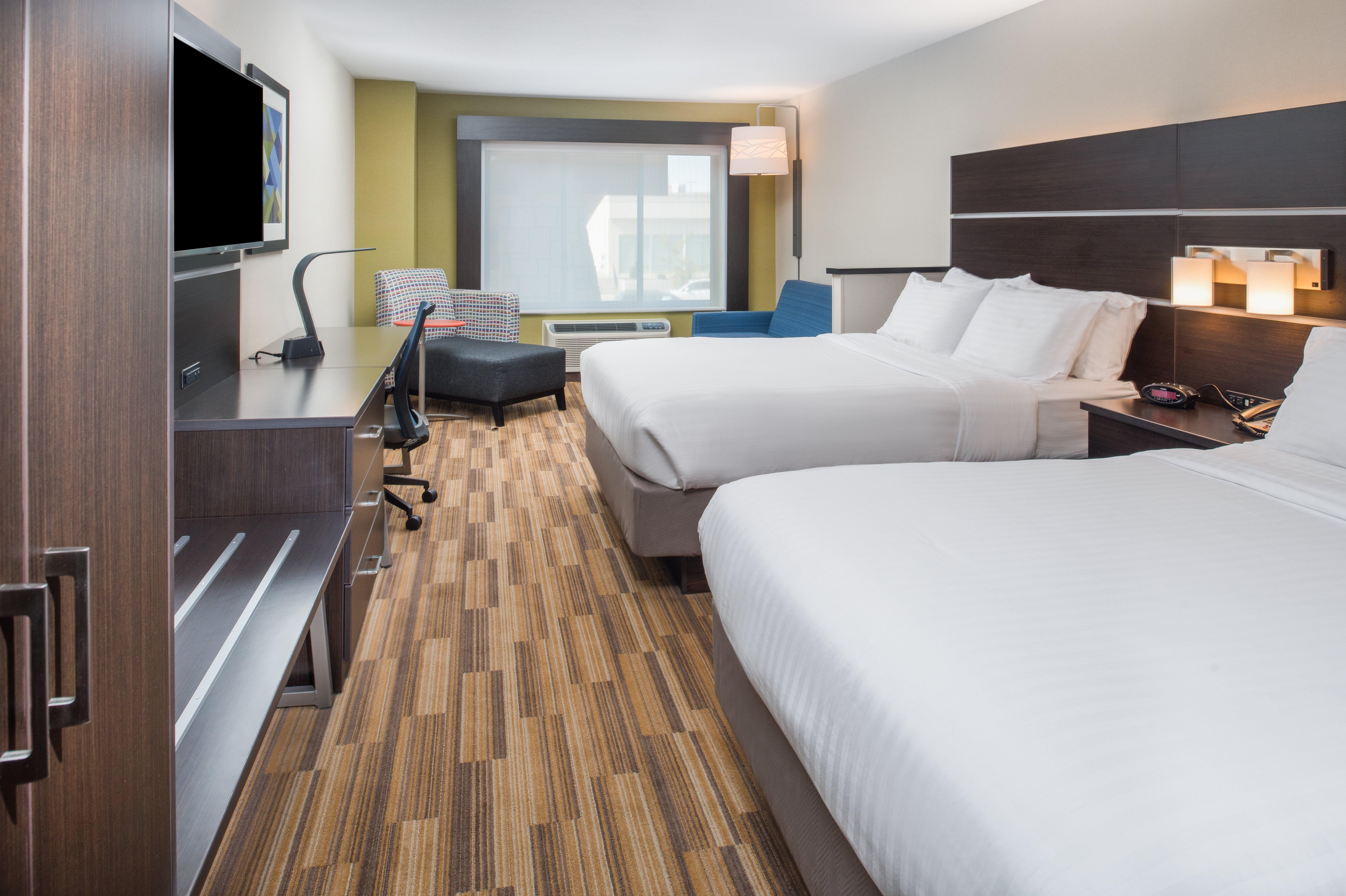 Holiday Inn Express Hotel & Suites Bismarck By Ihg Zewnętrze zdjęcie