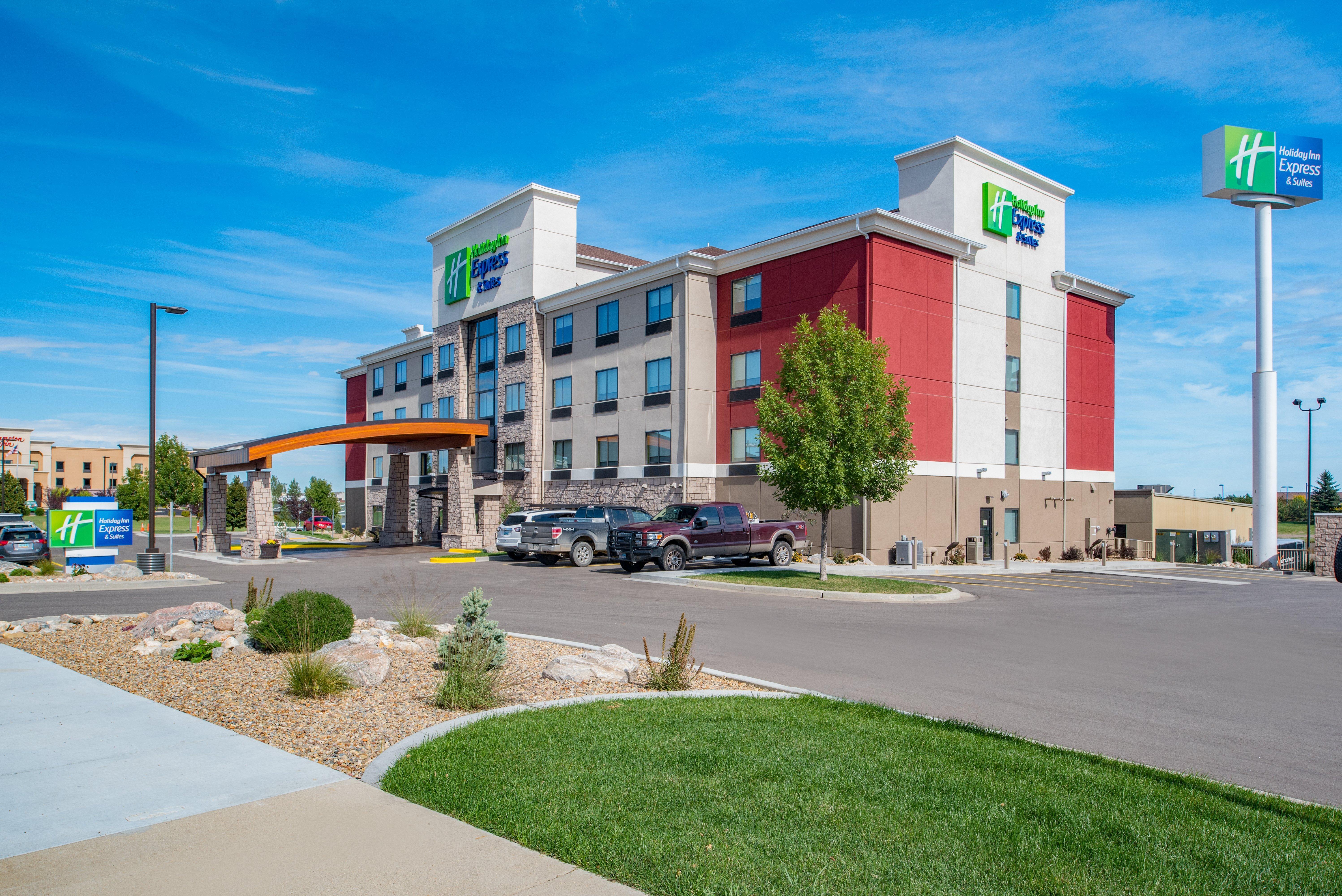 Holiday Inn Express Hotel & Suites Bismarck By Ihg Zewnętrze zdjęcie